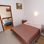 Eni Apartmán *