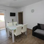 Eni Apartmán
