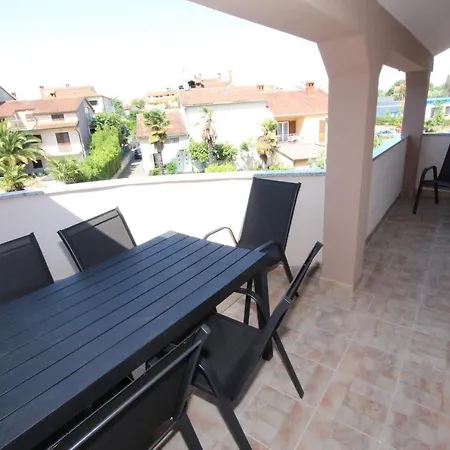 Eni Apartment