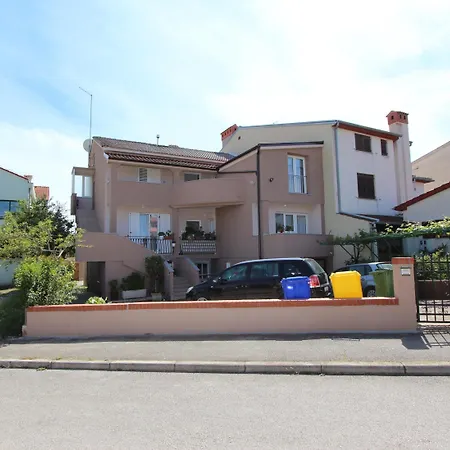 Daire Eni Rovinj