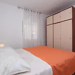 Apartman Eni *